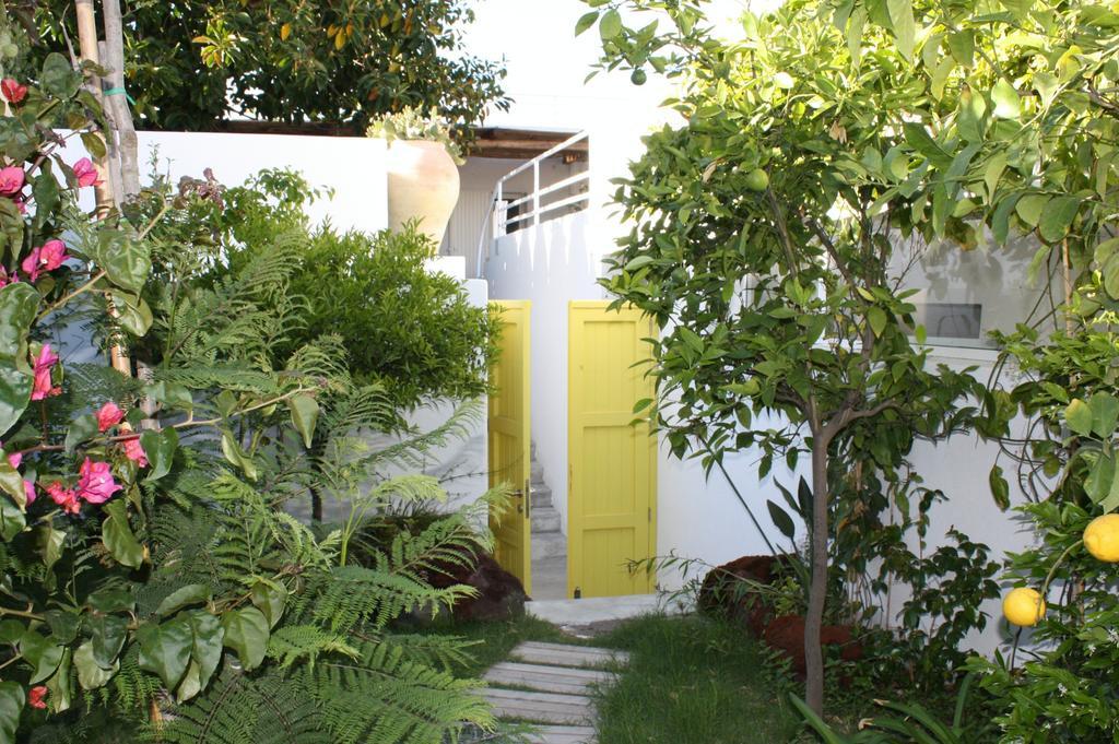 Il Gabbiano Relais In Stromboli Aparthotel Rum bild