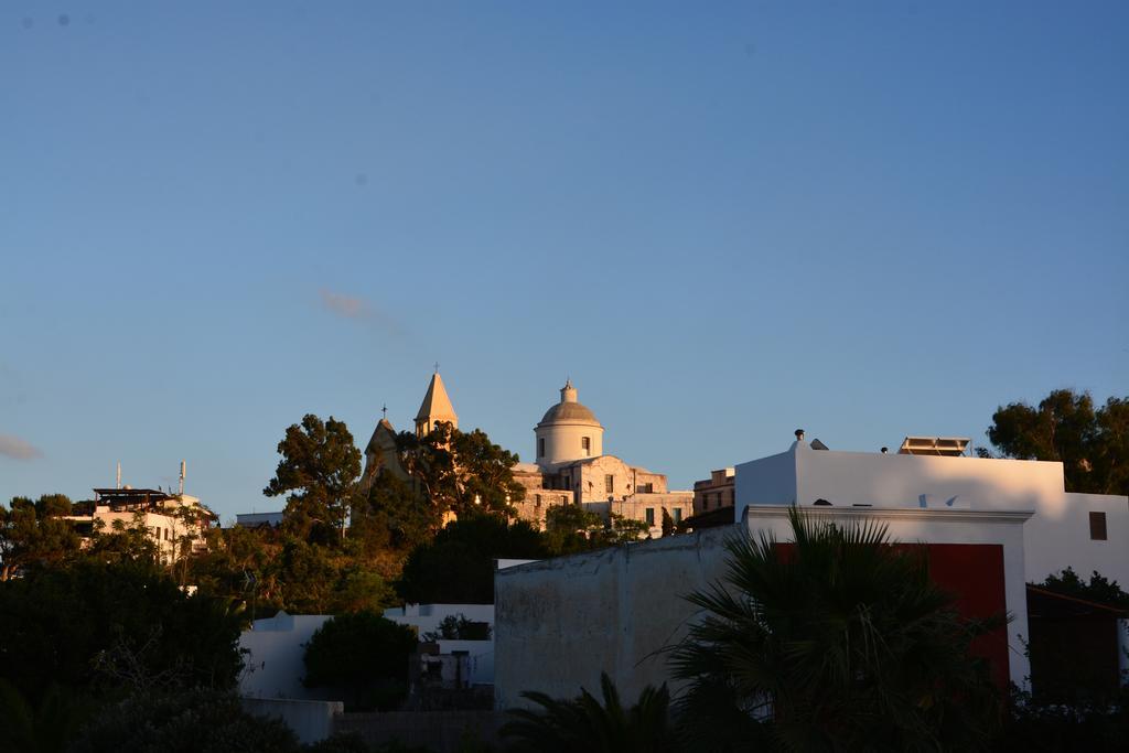 Il Gabbiano Relais In Stromboli Aparthotel Exteriör bild