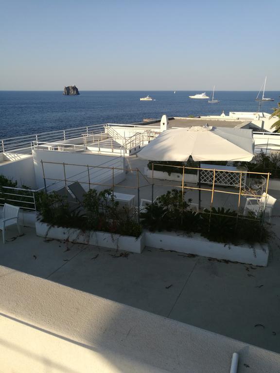 Il Gabbiano Relais In Stromboli Aparthotel Exteriör bild