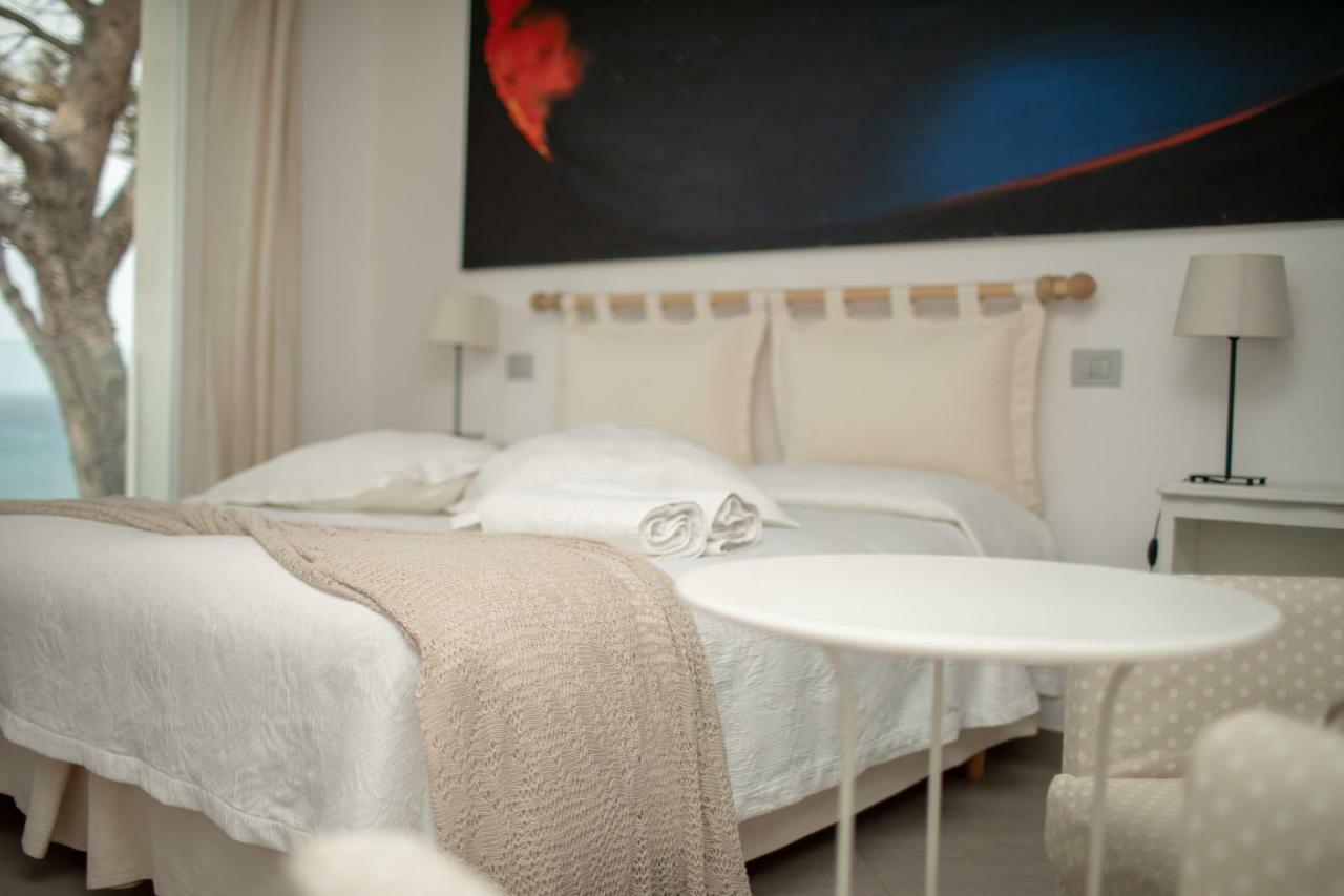 Il Gabbiano Relais In Stromboli Aparthotel Exteriör bild